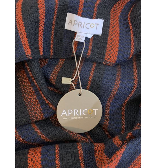 Apricot Woven Sleeveless Top - Picture 4 of 4